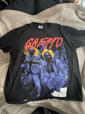 Comfort Colors Earthgang Ghetto GODS Short-Sleeve Graphic Tee with Red Script